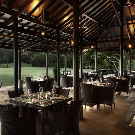 凯悦日惹酒店 斯勒曼 外观 照片 The restaurant at the clubhouse